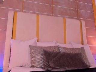 Abigail Carter 🌶️