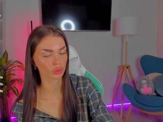 CherryKisss