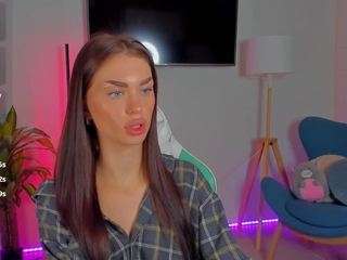 CherryKisss