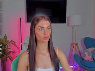 CherryKisss
