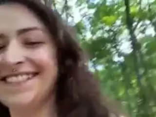LiLi loves you's Live Sex Cam Show