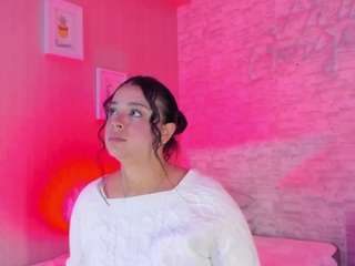 mary-suarez webcam