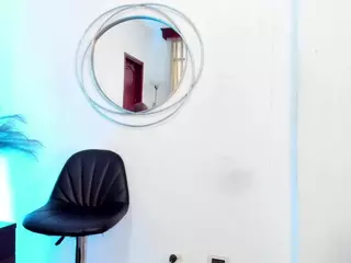 MirandaRox's Live Sex Cam Show