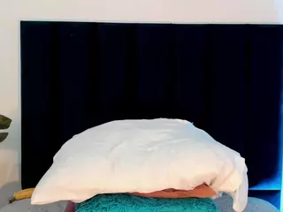 MirandaRox's Live Sex Cam Show