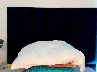 MirandaRox's Live Sex Cam Show