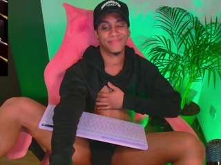 palo-santo06 Live Webcam on CamSoda