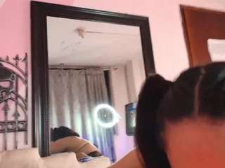 yingandyangg Live Webcam on {site_name}