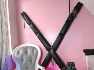 yingandyangg webcam model