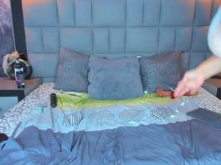 your-lady-milf Sex Cam Show