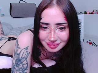 alisa-tattoogirl Live Webcam on CamSoda