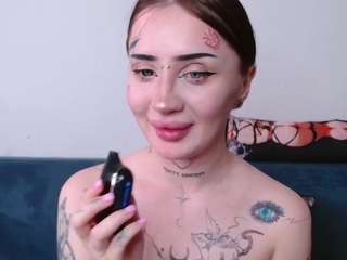 alisa-tattoogirl