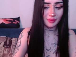 alisa-tattoogirl