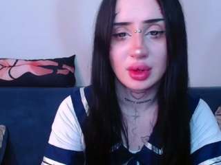  alisa-tattoogirl chat room