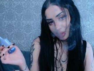 alisa-tattoogirl