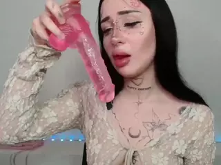 alisa-tattoogirl's Live Sex Cam Show