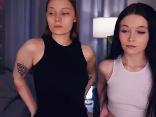 Mia and Darelin's Live Sex Cam Show