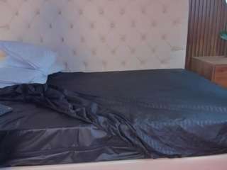 emmily-cardona Live Webcam on CamSoda