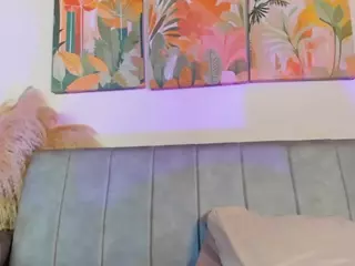 emmily-cardona ❤️'s Live Sex Cam Show
