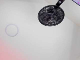  hilary-glen chat room