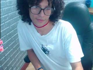 kurttmiller webcam model