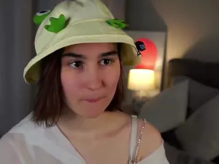 MoireCarll's Live Sex Cam Show