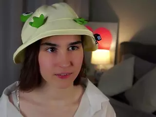 MoireCarll's Live Sex Cam Show