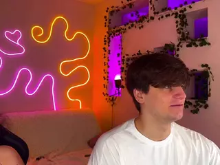 Sofi-Adrean's Live Sex Cam Show