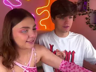 Sofi-Adrean's Live Sex Cam Show
