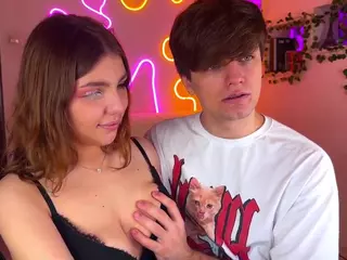 Sofi-Adrean's Live Sex Cam Show