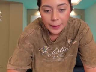 ambarjames, recent webcam model, live from Camsoda