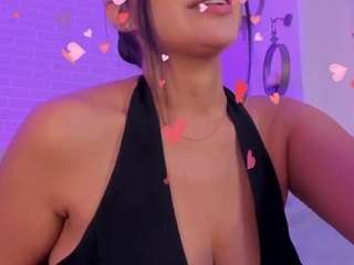 AmbarJames live webcam show