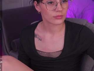 EviLune — LIVE on Camsoda