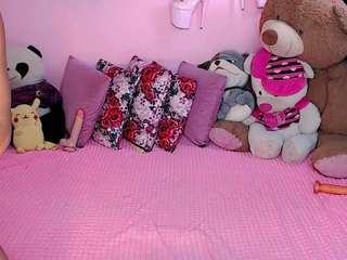 lorenariivas420 Live Webcam on CamSoda