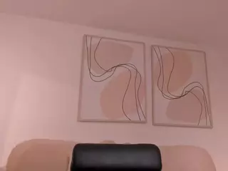 MartinaBelle's Live Sex Cam Show
