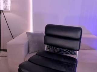  melodyroberts chat room