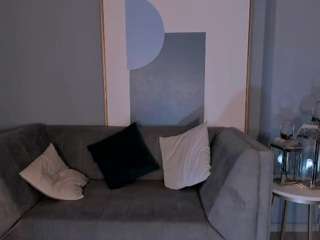 milalawrencex webcam model