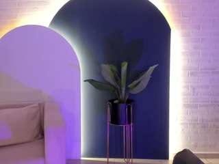 milalawrencex's CamSoda show and profile