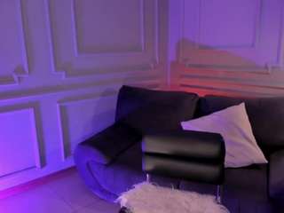 milalawrencex's CamSoda show and profile