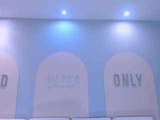 MilaLawrenceX