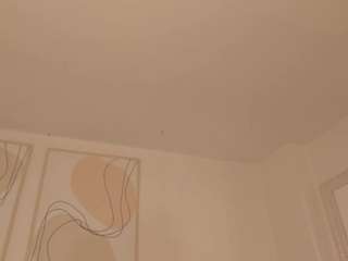 milalawrencex live webcam show