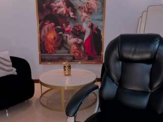 MilaLawrenceX live cam preview