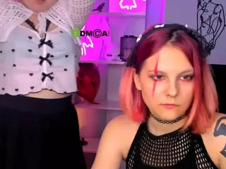 sophia-fleur's Live Sex Cam Show