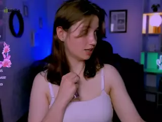 bella-cold's Live Sex Cam Show
