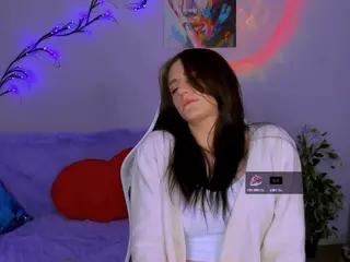 bella-cold's Live Sex Cam Show