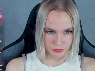 carolin-miller's CamSoda show and profile