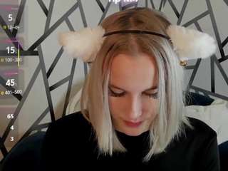 carolin-miller Live Webcam on CamSoda