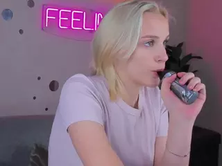 Carolin's Live Sex Cam Show