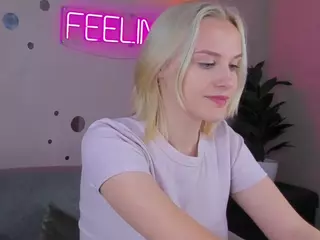 Carolin's Live Sex Cam Show