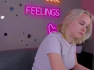 Carolin's Live Sex Cam Show