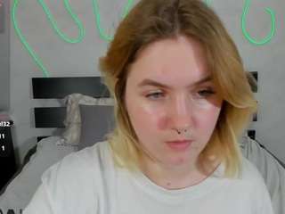 julia-jips Live Webcam on CamSoda